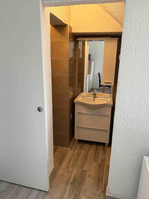 Apartman Kastel Каштела Экстерьер фото