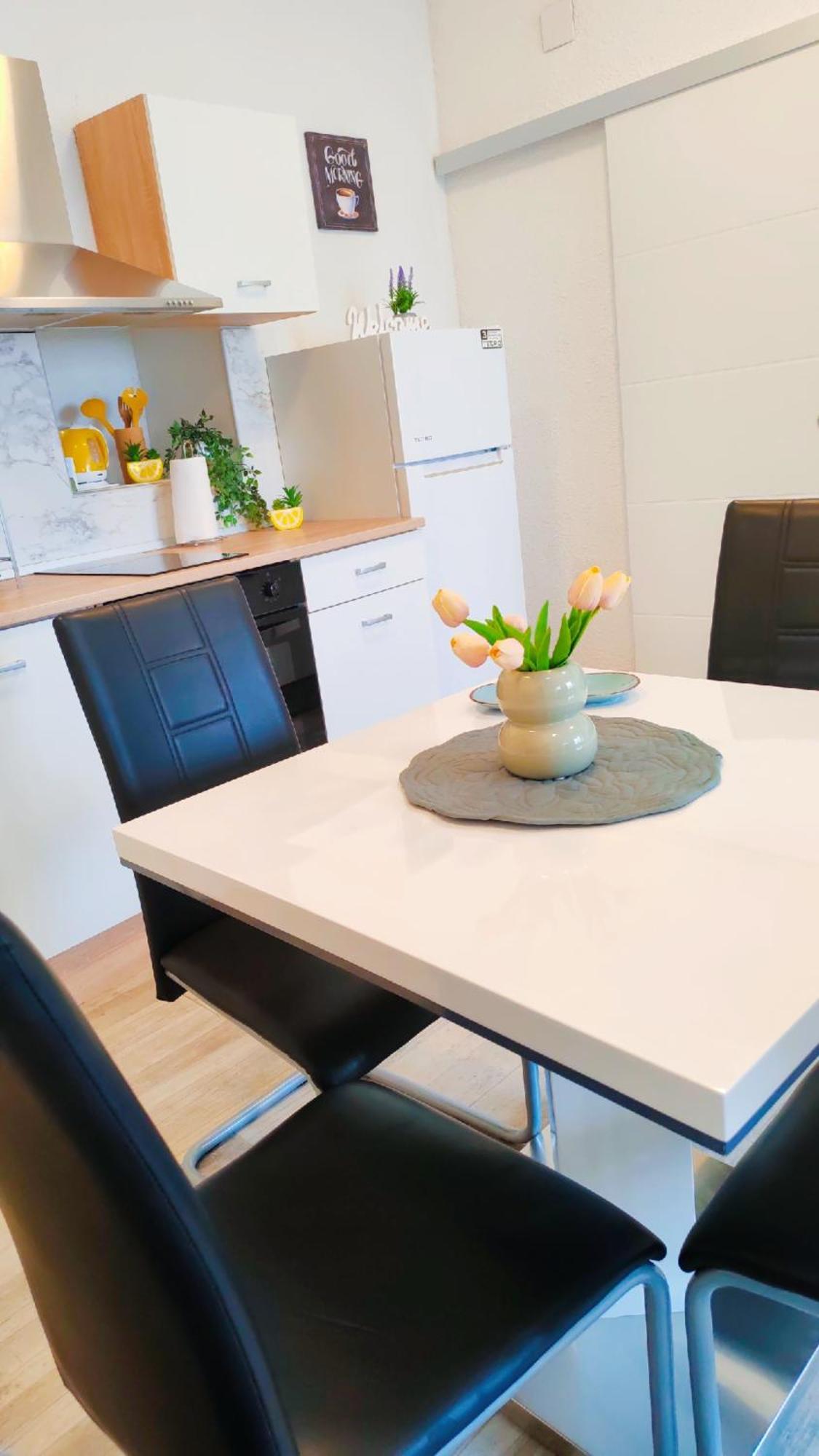 Apartman Kastel Каштела Экстерьер фото